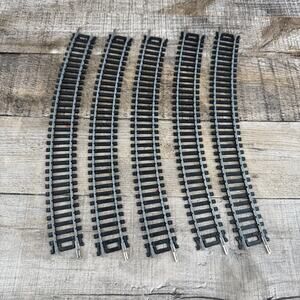 Life-Like HO Scale Curve Model Train Track - Lot of 5 - Nickel Silver Rail